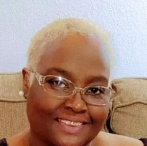 Meet your Posher, Joyce